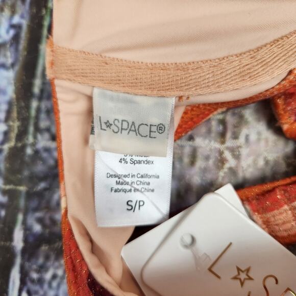 L*Space Tori Bikini Top Orange Small NWT Underwire - Picture 7 of 7